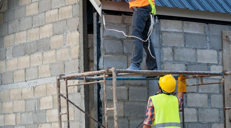 Expert Emergency Roof Repairs services in Carpinteria, CA